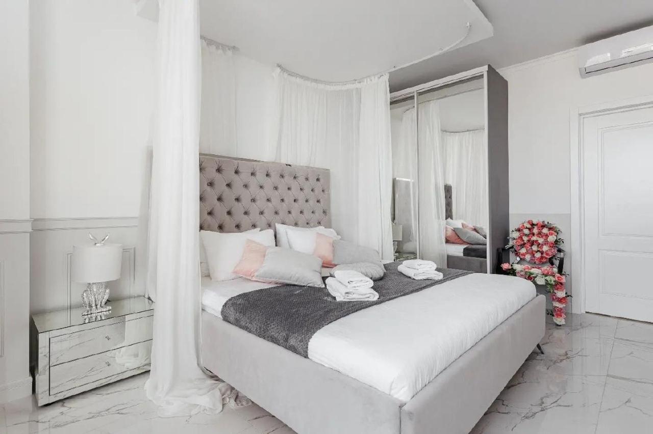 Arcadia Sky Classic Lux Odessa Extérieur photo